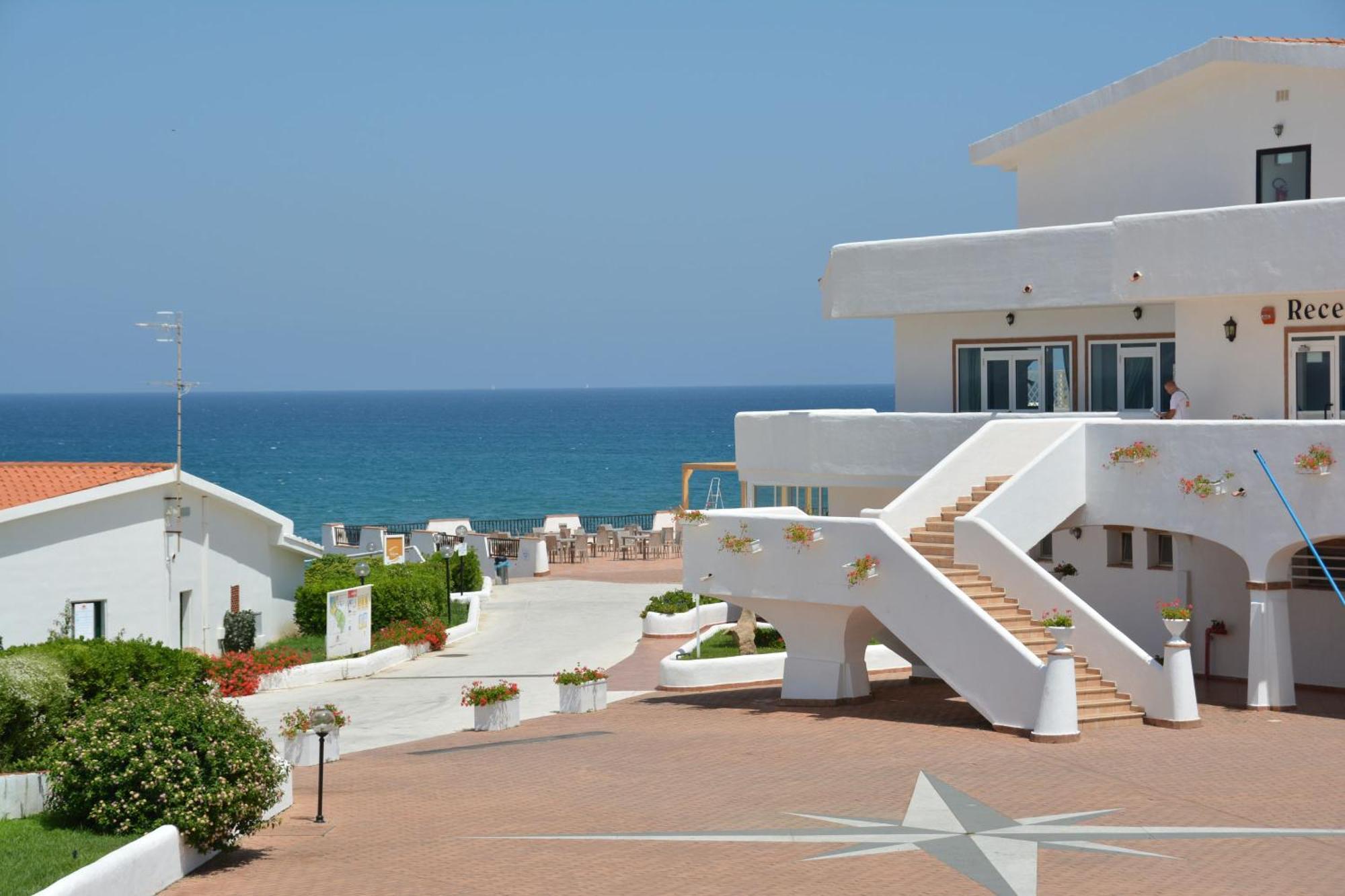 Residence Cala Del Mar - Happy Rentals Marina di Sorso Bagian luar foto
